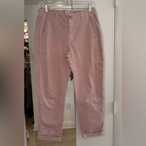 GAP Light Pink girlfriend chinoe